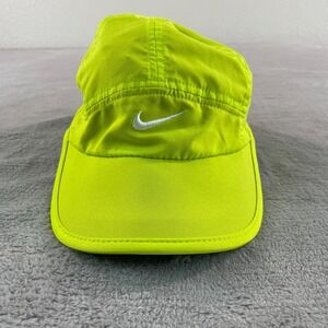 Nike Featherlight Dri Fit Hat Cap Green OSFM‎ Strap 7 Panel Embroidered Logo EMN